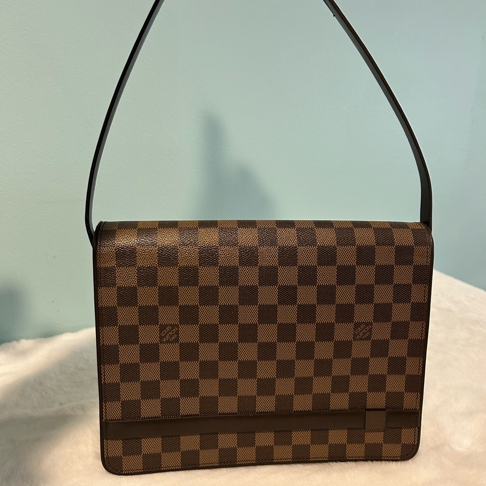 Louis Vuitton Tribeca Orange Interior Shoulder Bag
